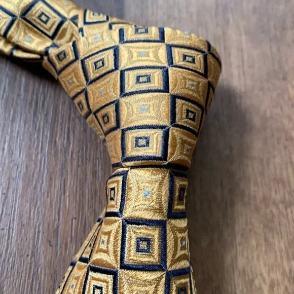 Faconnable Gold & Blue Geometric Tie